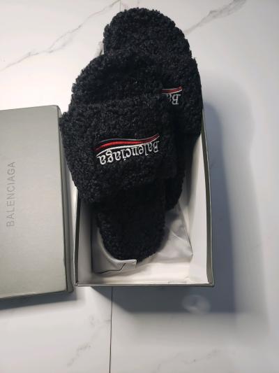 balenciaga slides