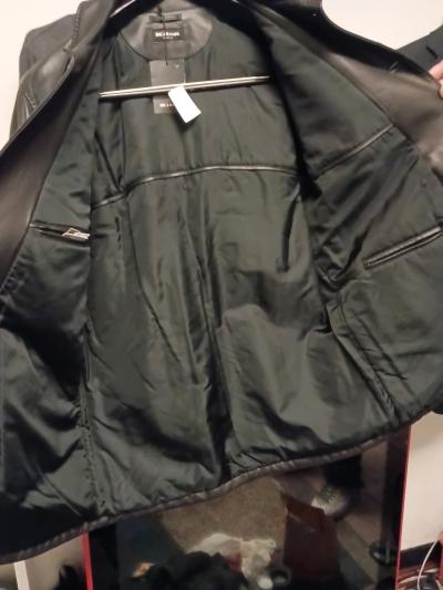 Sleek Kiton leather trench for men Smooth finish with minima - Thumbnail 5