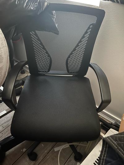 black office chair new like condition