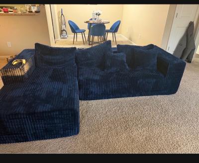 couch blue