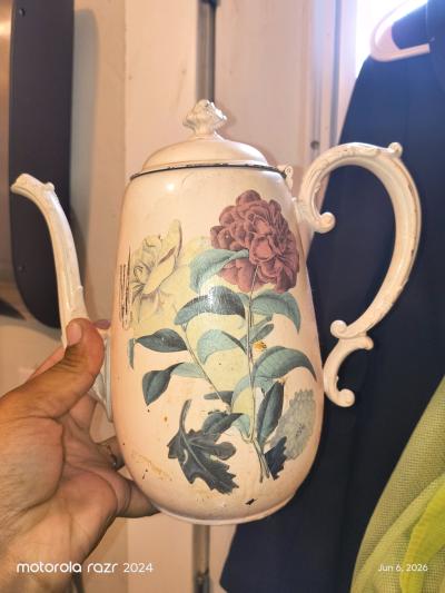 vintage Japanese Satsuma hand painted teapot - Thumbnail 4
