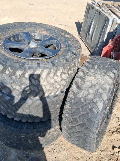 4 Set Cooper Discover Rugged Trek Tires - Thumbnail 2