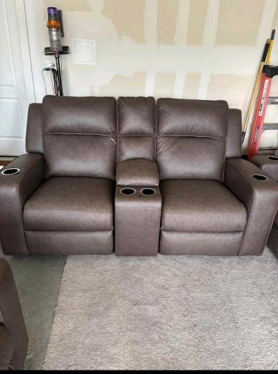 RECLINER SECTIONAL COUCH - Thumbnail 3