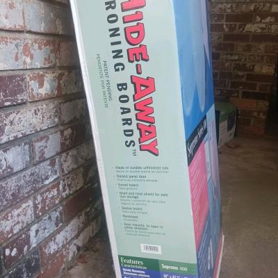 HIDE AWAY IRONING BOARD MODEL SUP400 NEW IN BOX - Thumbnail 4