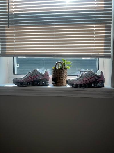 size 9 men nike shox tl pink foam women 105 - Thumbnail 6