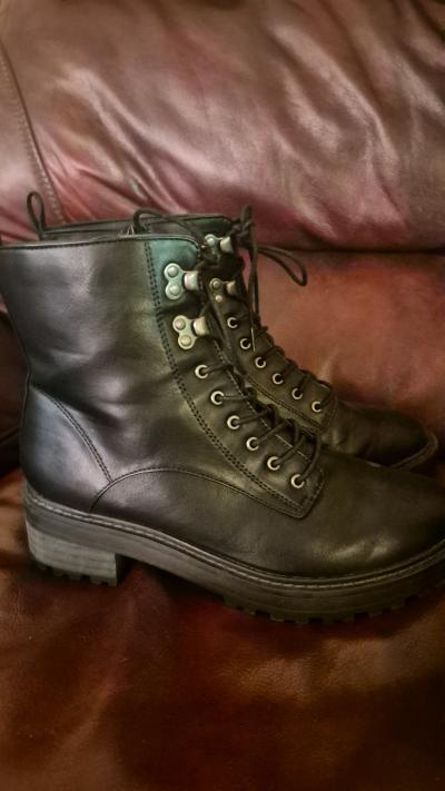 Universal Thread Marta Black Combat Boots - Thumbnail 2