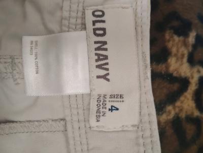A Nice Womens Pair of Tan Shorts - Thumbnail 3