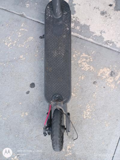 Joyhis JS Android Electric Scooter W Charger - Thumbnail 6