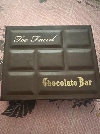 Twoface chocolate bar pallet