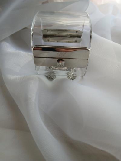 Chanel clear CC crystal cuff Acrylic - Thumbnail 6