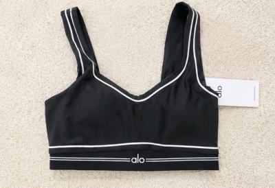 alo Legging Yoga Airlift Leggings and Bra set - Thumbnail 2