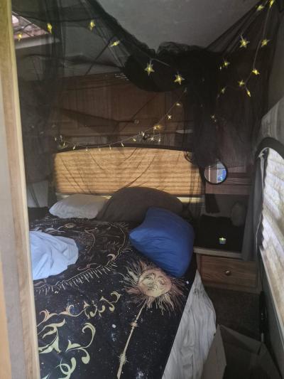 33 ft pull behind camper