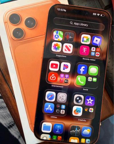 iphone 17 pro max - Thumbnail 2