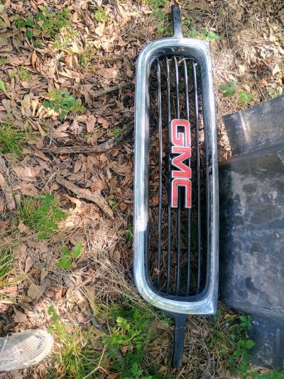 bumper for gmc - Thumbnail 2
