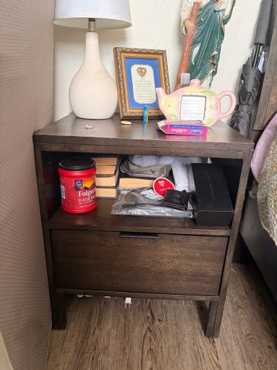 queen size bedroom set - Thumbnail 4