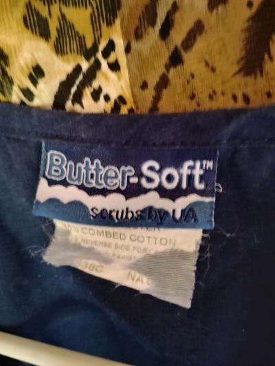 A Nice Womens Dark Blue Scrub with Three Snap Pockets - Thumbnail 2