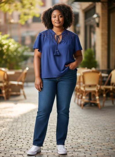 A timeless wardrobe essential This Old Navy sleeveless blous