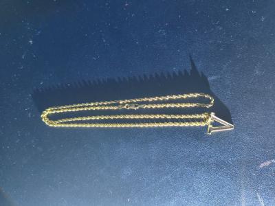 10k Gold Chain 18Inch with V Diamond and Gold Pedant JLA Thi - Thumbnail 2
