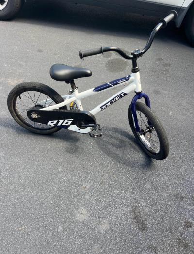 black bike good condition