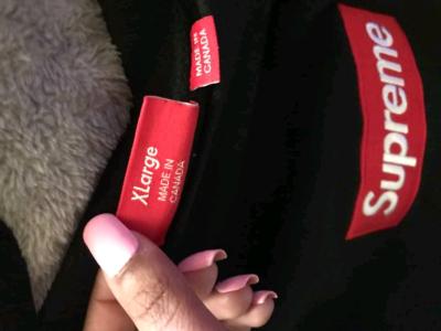 Brand new Supreme Crewneck box logo - Thumbnail 3