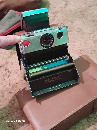 Vintage Polaroid SX 70 Instant Film Camera with Case - Thumbnail 2