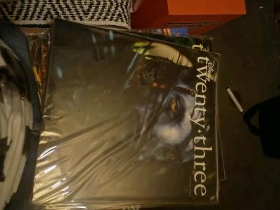 D23 magazines 14 in all 20 each all brand new - Thumbnail 10