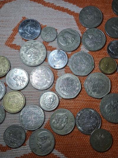 OLD PESOS 60s thru 90s - Thumbnail 3
