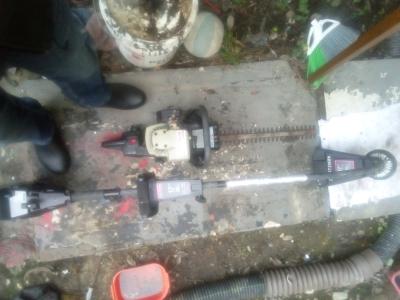 bush tree trimmer and weed whacker
