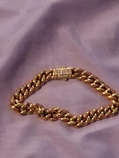 8mm Cuban iced clasp bracelet 18k gold