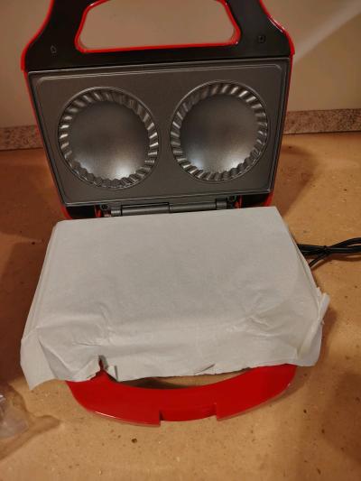 Holstein Housewares Electric Pie Maker  2 Pie Nonstick Baker - Thumbnail 5