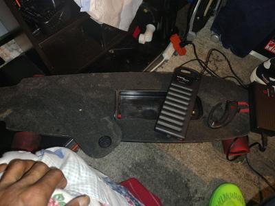 INBOARD ESKATEBOARD