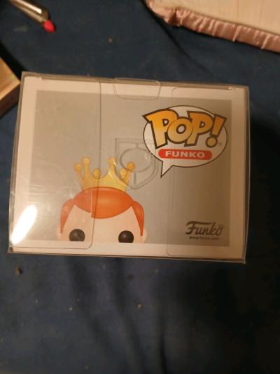 2019 Freddy funko pop Character - Thumbnail 7