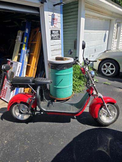 Fat tire electric scooter
