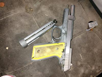 177 cal full auto co2 P1 crossman BB pistol - Thumbnail 4