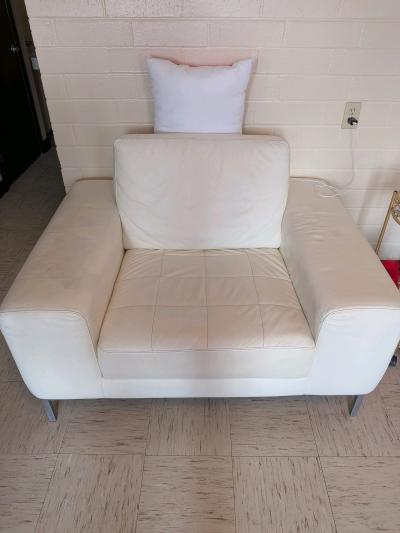 Authentic Nicoletti Salotti White Leather Chairs Made In Ita - Thumbnail 4