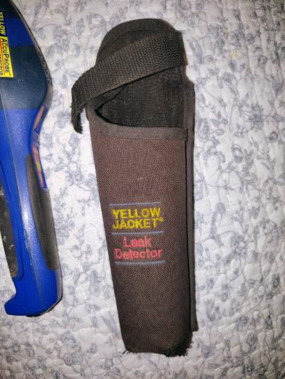 yellow jacket leak detector with case - Thumbnail 5