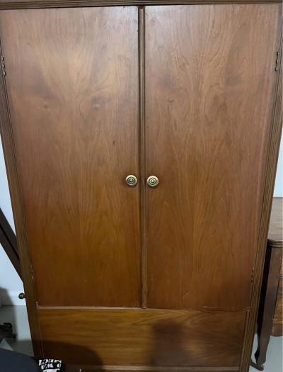 Vintage Art Deco Style Wardrobe with Cedar Lining - Thumbnail 3