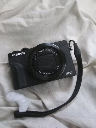 Canon g7x Mark III black