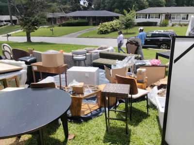 Yard sell blow out low prices 3140 convair lane Decatur ga 3 - Thumbnail 2