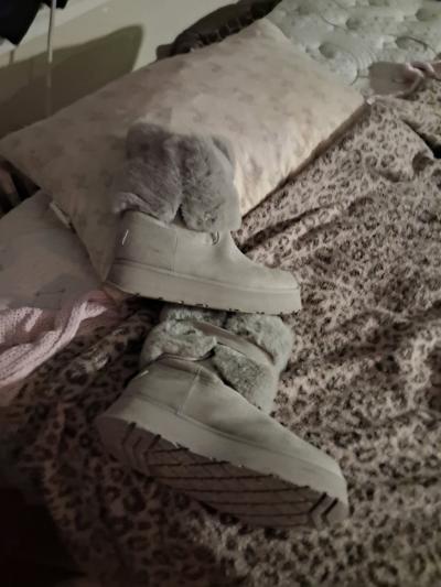 womens fashion furry egg style boots size 10 - Thumbnail 2