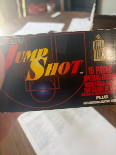 1994 150 card box of upper deck jumpshot - Thumbnail 2