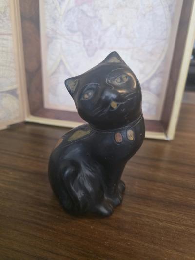 Vintage Pottery  SITTING BLACK CAT  55 yellow eyes