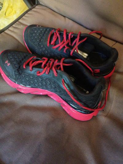 A Nice Pair of Red and Black UnderArmor Sneakers - Thumbnail 4