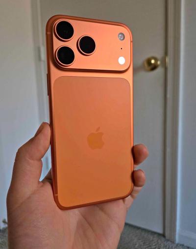 iPhone 17 pro max unlocked 512gb - Thumbnail 3