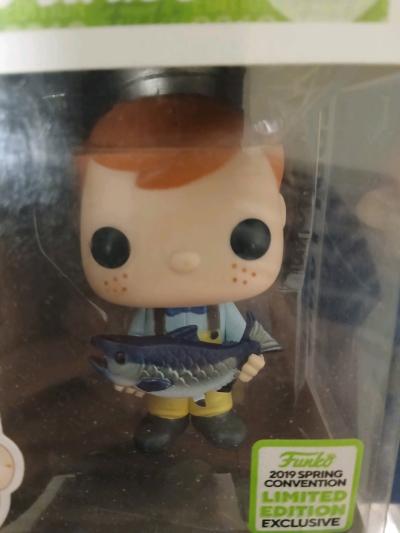 2019 Freddy funko pop Character - Thumbnail 3