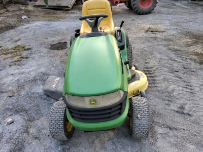 John Deere 145 automatic with 48in deck - Thumbnail 3