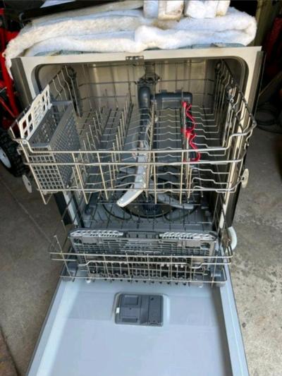 Stainless Steel BuiltIn Dishwasher - Thumbnail 2