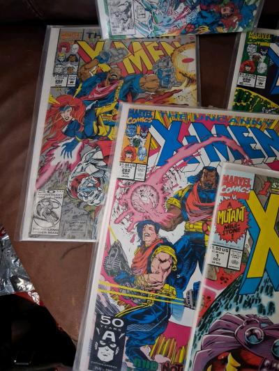 IM SORRY MARVEL BUT IM CLEANING OUT MY COMICS - Thumbnail 3
