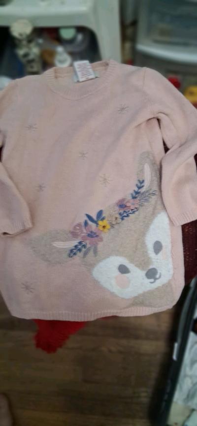 SIZE 4TO 6 toddler sweater ZUNIE