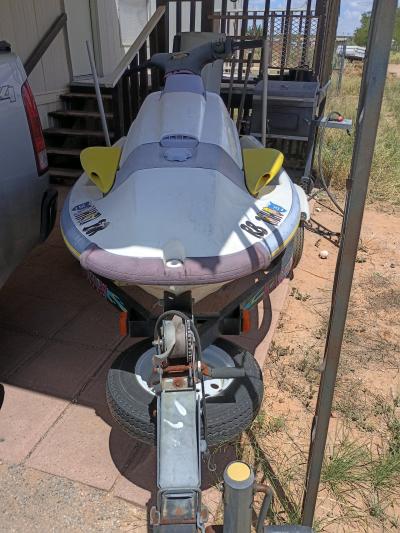 yes 1995 Yamaha Wave raider jet ski - Thumbnail 3